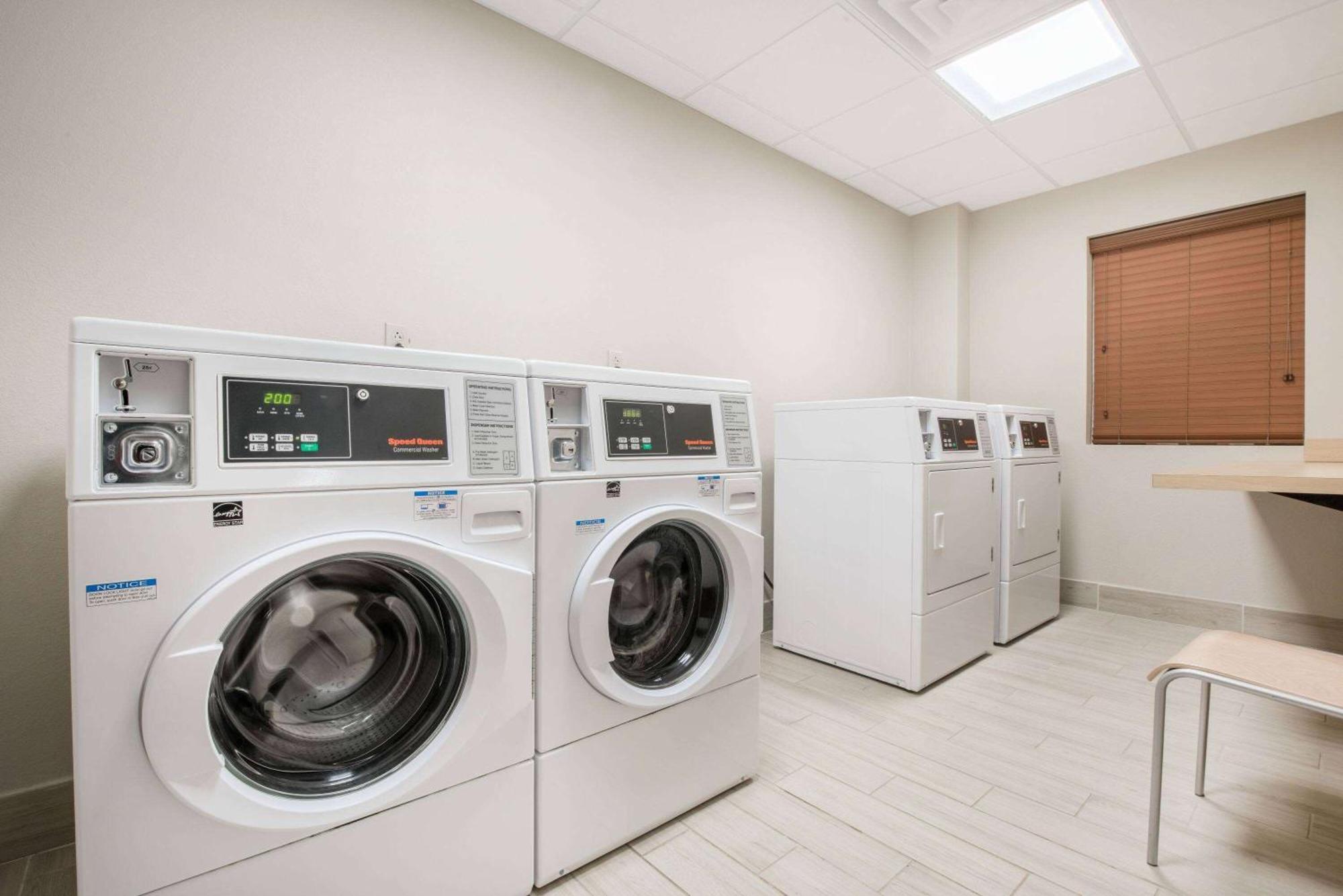 Hawthorn Suites By Wyndham Bridgeport Luaran gambar